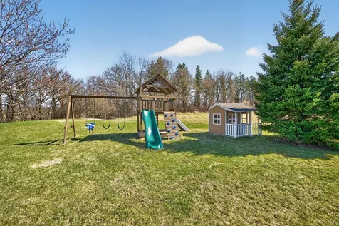 1442 30th Street NW Austin MN 55912