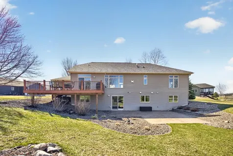 1442 30th Street NW Austin MN 55912