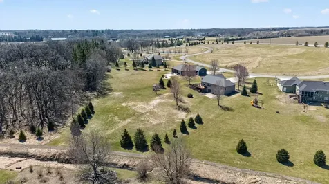 1442 30th Street NW Austin MN 55912