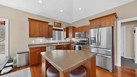 1442 30th Street NW Austin MN 55912