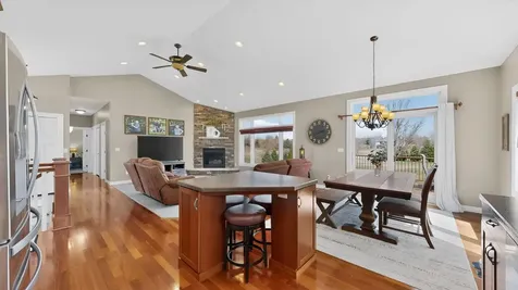 1442 30th Street NW Austin MN 55912