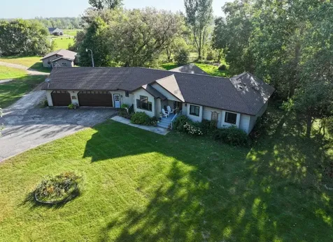3874 Airway Lane NE Alexandria MN 56308