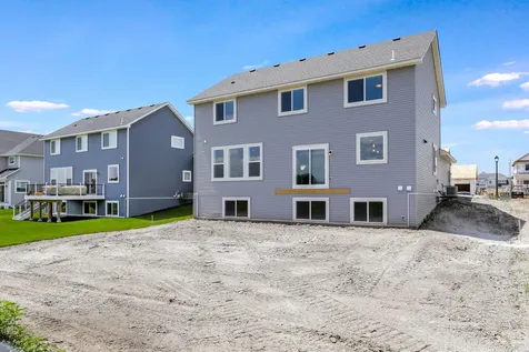 15735 157 Avenue Savage MN 55379