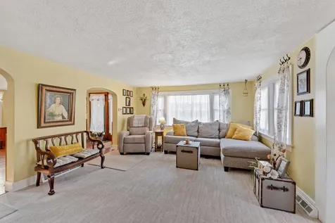 46652 Riverview Drive La Crescent MN 55947