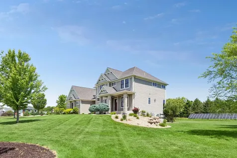 3767 Mayo Woodlands Road SW Rochester MN 55902
