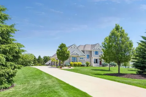 3767 Mayo Woodlands Road SW Rochester MN 55902