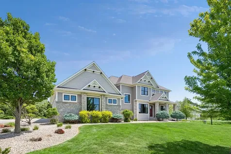 3767 Mayo Woodlands Road SW Rochester MN 55902