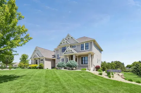 3767 Mayo Woodlands Road SW Rochester MN 55902