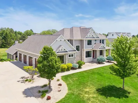 3767 Mayo Woodlands Road SW Rochester MN 55902