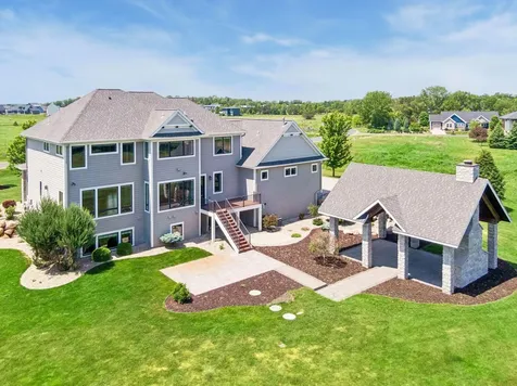 3767 Mayo Woodlands Road SW Rochester MN 55902