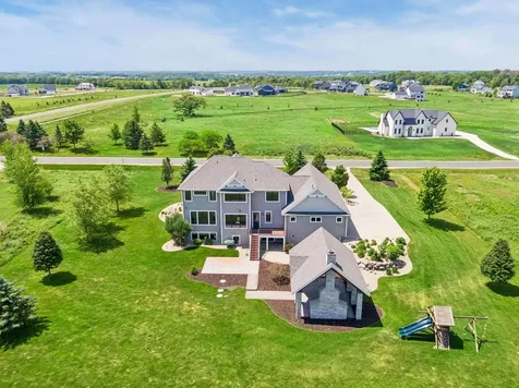 3767 Mayo Woodlands Road SW Rochester MN 55902