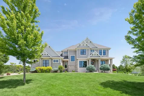 3767 Mayo Woodlands Road SW Rochester MN 55902