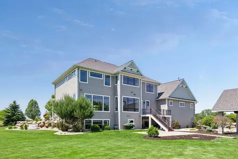 3767 Mayo Woodlands Road SW Rochester MN 55902