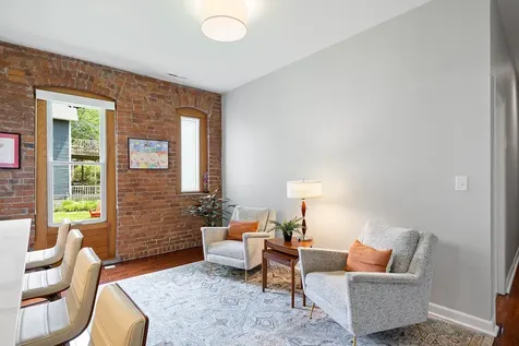 528 Ashland Avenue Saint Paul MN 55102