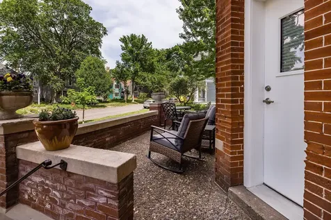 528 Ashland Avenue Saint Paul MN 55102
