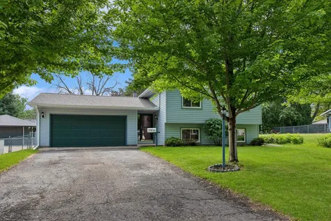 229 21st Avenue S South Saint Paul MN 55075