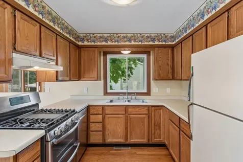 229 21st Avenue S South Saint Paul MN 55075