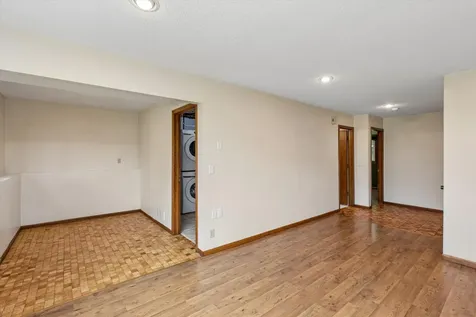 229 21st Avenue S South Saint Paul MN 55075