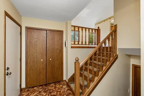 229 21st Avenue S South Saint Paul MN 55075