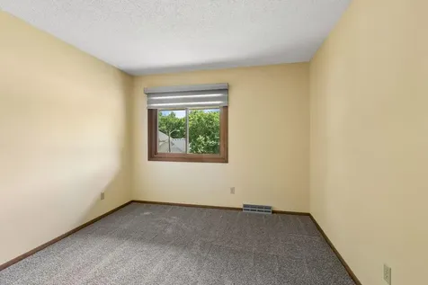 3170 12th Street NW New Brighton MN 55112