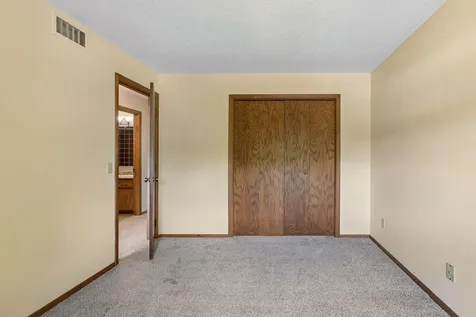 3170 12th Street NW New Brighton MN 55112