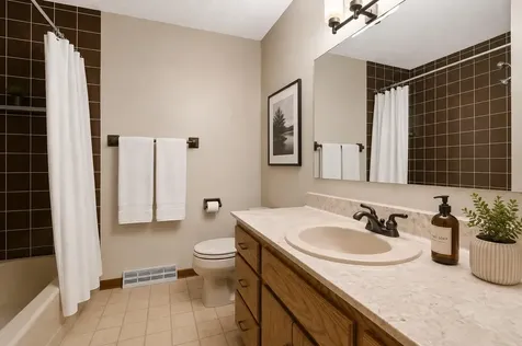 3170 12th Street NW New Brighton MN 55112