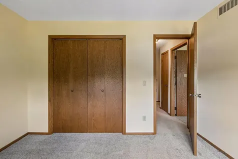 3170 12th Street NW New Brighton MN 55112