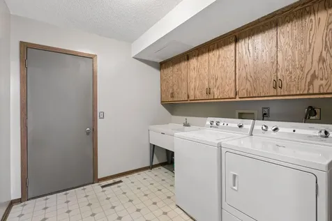 3170 12th Street NW New Brighton MN 55112