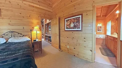2357 Retreat Lodge Road Cook MN 55723