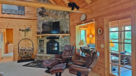 2357 Retreat Lodge Road Cook MN 55723