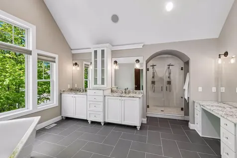4802 Timber Ridge Circle Minnetonka MN 55345