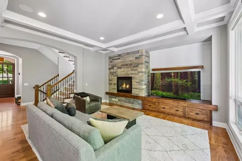 4802 Timber Ridge Circle Minnetonka MN 55345
