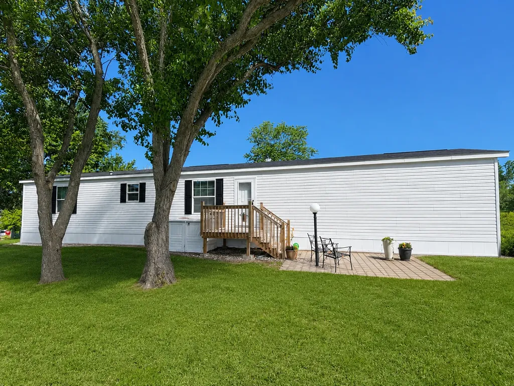 215 N Mckay Avenue Alexandria MN 56308