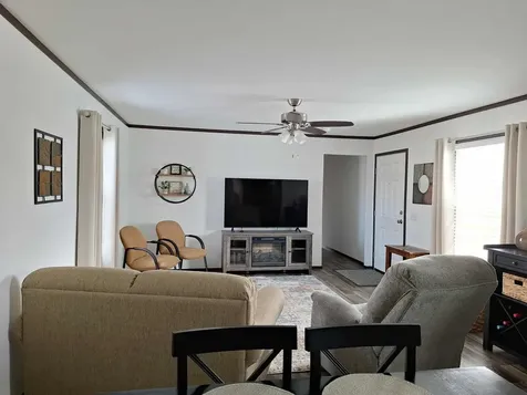 215 N Mckay Avenue Alexandria MN 56308