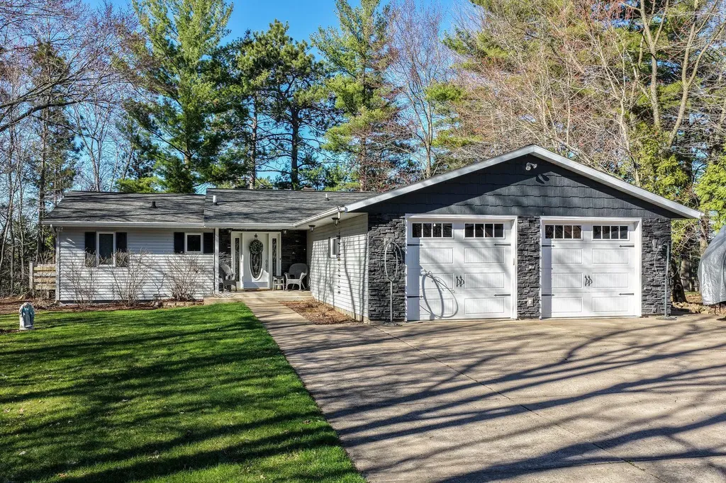 18792 76th Avenue Chippewa Falls WI 54729