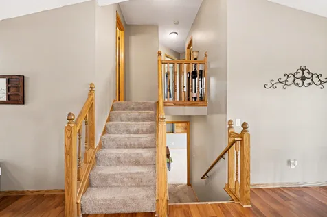16382 Goodview Trail Lakeville MN 55044
