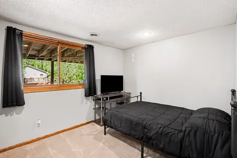 16382 Goodview Trail Lakeville MN 55044