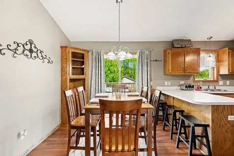 16382 Goodview Trail Lakeville MN 55044