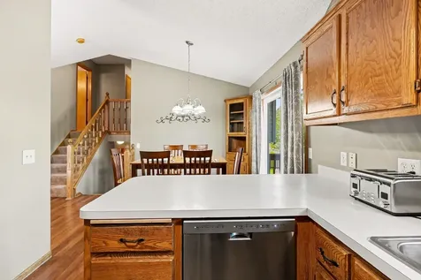 16382 Goodview Trail Lakeville MN 55044