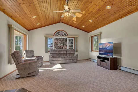 16659 411th Avenue Glencoe MN 55336