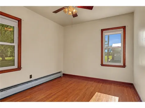 16659 411th Avenue Glencoe MN 55336