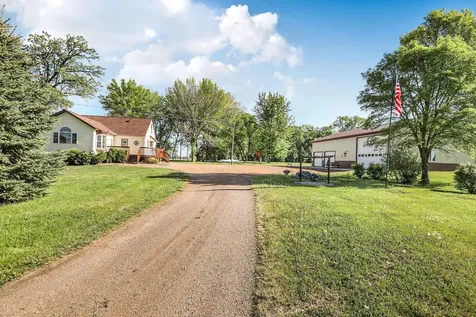 16659 411th Avenue Glencoe MN 55336