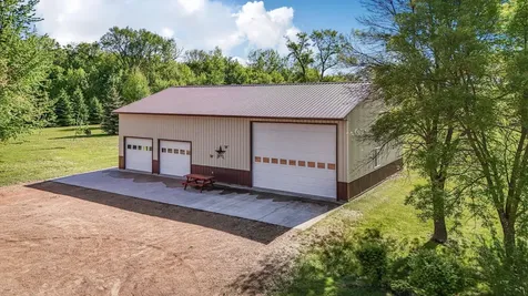 16659 411th Avenue Glencoe MN 55336