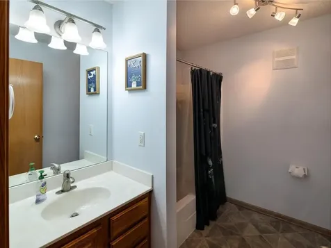 13877 Ventura Place Savage MN 55378