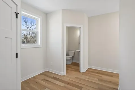 2388 Laurie Court Roseville MN 55113