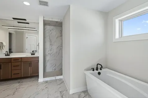 2388 Laurie Court Roseville MN 55113