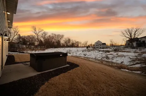 2388 Laurie Court Roseville MN 55113