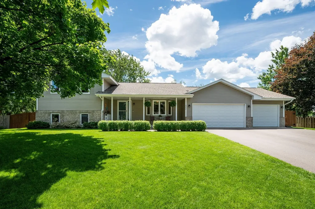 3352 132nd Circle NW Coon Rapids MN 55448