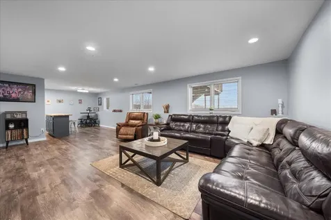 38616 Pine Avenue Center City MN 55012