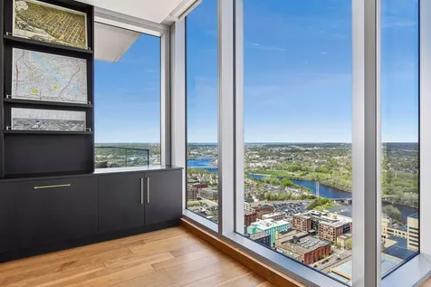 255 Hennepin Avenue Minneapolis MN 55408